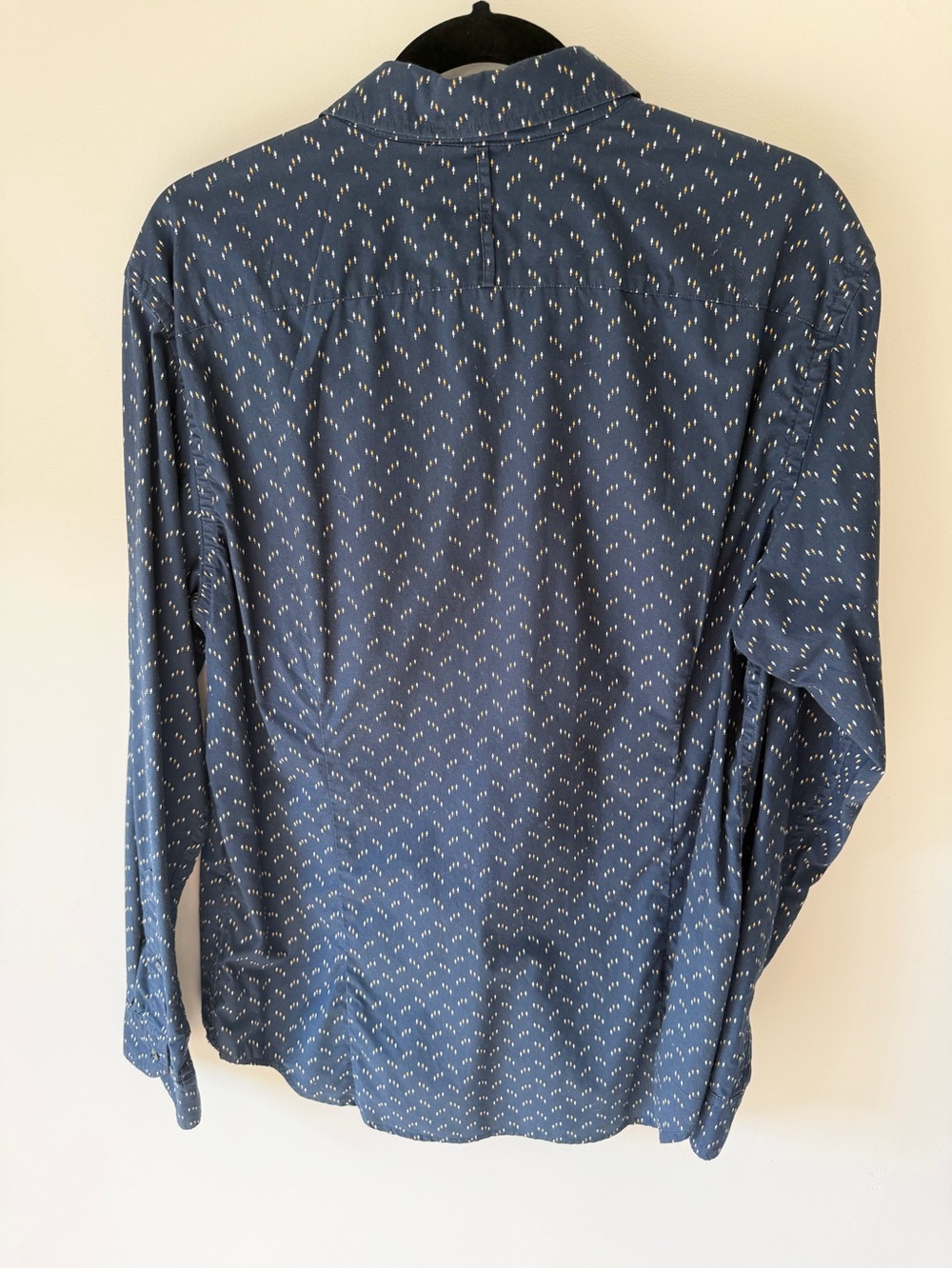 Banana Republic Grant Fit Custom 078 Wash Printed Shirt Men’s Large Navy - Picture 2 of 5